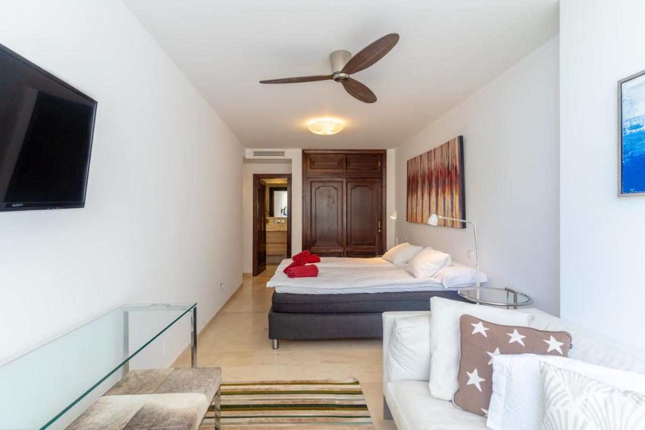 Unique First Line Apartment Marbella Exterior foto